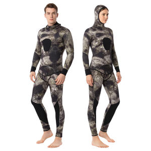 ชุดดำน้ำสำหรับผู้ชายแบบขายส่ง ขนาด 5 มม. พร้อมฮู้ด ชุดดำน้ำลายพรางนีโอพรีน กางเกงและเสื้อฮู้ด ชุดเว็ทสูทแบบเปิดเซลล์ 7 มม. - Product Image 1