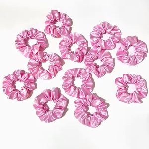 Série de design de mode : Ensemble de chouchous en satin personnalisables roses pour enfants, élastiques - Product Image 2
