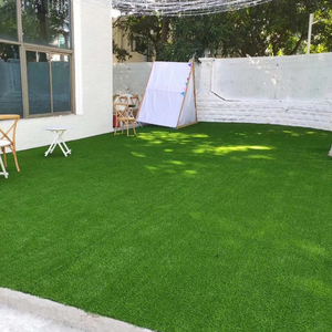 Alfombra de césped de jardín Artificial LFL Natural para interiores/exteriores con Material de PP resistente al fuego de altura de pila de 60mm para deporte de Bádminton - Product Image 1