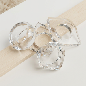 Anneaux de serviette en acrylique transparents écologiques de luxe pour décorations de table de mariage (largeur 2 cm et 2,5 cm) - Product Image 5