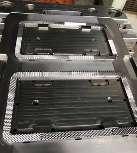Plastik reflektör çekirdek ve Insert için enjeksiyon kalıp makinesi, trafik konisi yol damızlık güvenlik ürünlerinde kullanılır - Product Image 3
