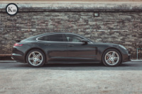 KM haute qualité assemblage mise à niveau GTS jupe latérale à axe court ajustement parfait pour Porsche pour Panamera 971 pare-chocs de voiture pièces de carrosserie latérales