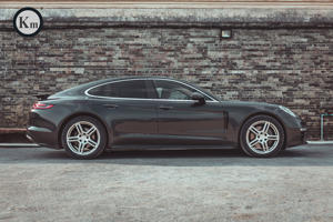 KM haute qualité assemblage mise à niveau <span class=keywords><strong>GTS</strong></span> jupe latérale à axe court ajustement parfait pour <span class=keywords><strong>Porsche</strong></span> pour <span class=keywords><strong>Panamera</strong></span> 971 pare-chocs de voiture pièces de carrosserie latérales - Product Image 2