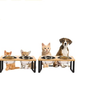 Mangkuk Makan Hewan Peliharaan Terlaris Lintas Negara untuk Kucing dan Anjing Kecil, Tempat Makan Ganda Bertingkat dari Kayu Bambu dan Baja Tahan Karat - Product Image 4