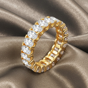 Anillo de Eternidad de Oro Sólido de 18K para Mujer con Moissanita, Corte Brillante Redondo, Engaste Pavé, Estilo Clásico, Joyería de Compromiso - Product Image 2