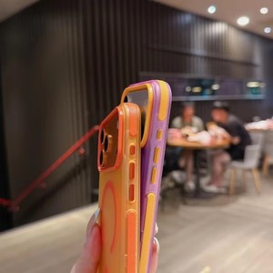 เคสโทรศัพท์แม่เหล็กเรนโบว์บัมเปอร์นีออนสำหรับ iPhone 17 16 15 Pro Max แบบด้านไล่เฉดสีโอเบร ฝาหลังโลหะเคลือบฟรอสติ้ง ป้องกันเลนส์ สำหรับสาวๆ - Product Image 4