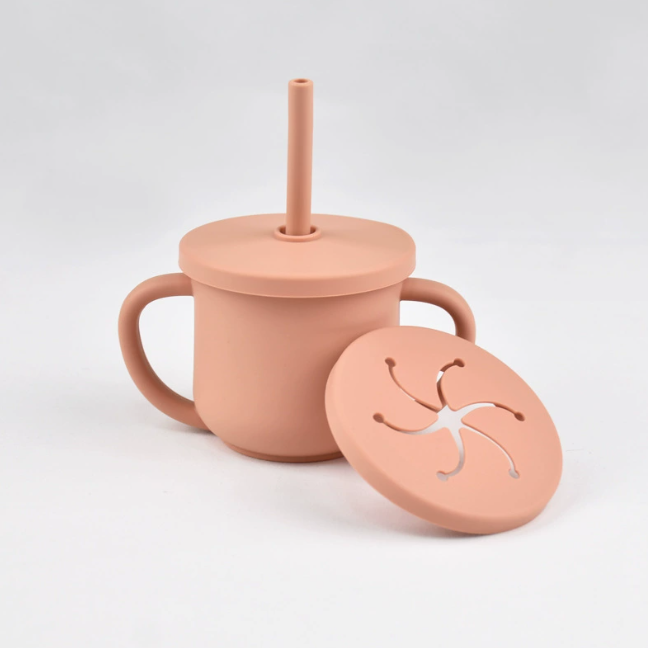 สีน้ำตาลอ่อน