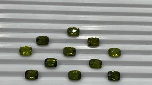 Cojín de Vesuvianitas naturales de calidad Superfina, piedras preciosas Idocrase calibradas, producto a granel hecho a mano - Product Image 2