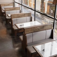 Ensemble de mobilier commercial en gros pour négociation : canapé de loisirs, fauteuil, mobilier de salon, mobilier de café en bois, table et chaises de salle à manger