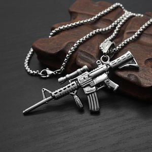 Collier pendentif Hip Hop Punk Combatant Sniper, étanche en acier inoxydable 316 plaqué or 18K PVD, bijoux de mode pour hommes et femmes - Product Image 3