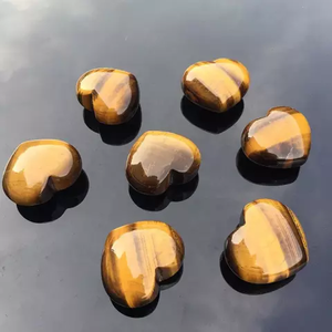 Cristal de Ojo de Tigre Natural en Forma de Corazón, Piedra Tallada y Pulida, Adorno de Gema para Decoración del Hogar, Regalo - Product Image 3