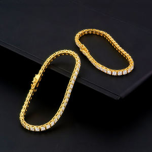 สร้อยข้อมือเทนนิสเงินแท้ 925 ชุบทอง 18K ประดับเพชรโมอิสซาไนต์ทรงบริลเลียนต์ 4 มม. รับรองโดย GRA ขายส่ง เหมาะสำหรับเป็นของขวัญ - Product Image 2