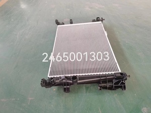Produttore di radiatori per Mercedes-Benz CLA/CLASS/GLA/Grade A/<span class=keywords><strong>B</strong></span> sistema di raffreddamento per auto radiatore in alluminio OEM A2465001303 - Product Image 4
