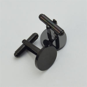 <span class=keywords><strong>Gemelli</strong></span> in bianco incisi personalizzati regalo di anniversario <span class=keywords><strong>gemelli</strong></span> in acciaio inossidabile placcato oro fine <span class=keywords><strong>per</strong></span> gli uomini - Product Image 2