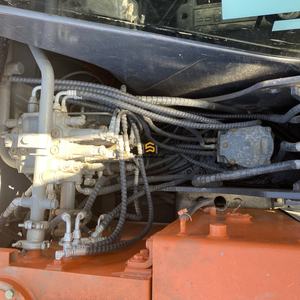 Miniexcavadora Usada ZX60 6T, Auténtica Excavadora Japonesa, Confiable para Jardinería, Excavación y Operaciones Agrícolas Ligeras - Product Image 2