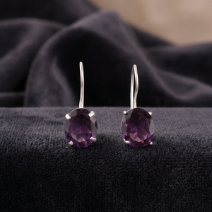 Boucles d'oreilles élégantes et tendance en améthyste violette, en argent sterling 925, pour femmes et filles, à porter lors d'événements spéciaux - Product Image 6
