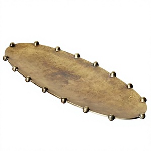 Bandeja de Servicio de Metal con Forma Ovalada, Diseños Personalizables, Acabado Antiguo, Bandejas Decorativas para Sala de Estar, Vajilla para Mesa de Comedor - Product Image 1