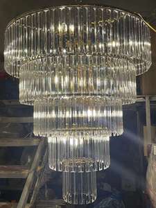 Lustre LED en acrylique pour mariage, bar à glace, luxueux, multicolore, pour plafond AC, idéal pour les banquets, salles de réception et décorations de fête, écologique - Product Image 2