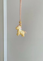Nouvel An du Cheval du Zodiaque : Bientôt un long collier avec pendentif en forme de poney arc-en-ciel doré