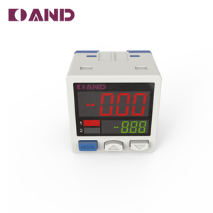 아이얼터 1 방향 디지털 출력 NPN 전환형 콤팩트형 듀얼 스크린 3색 표시 디지털 압력 센서 12-24V DC 0.2% - Product Image 4