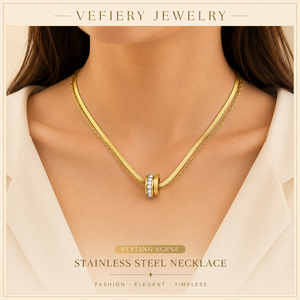 Collier tendance en acier titane couleur or avec triple chaîne mixte - Product Image 2