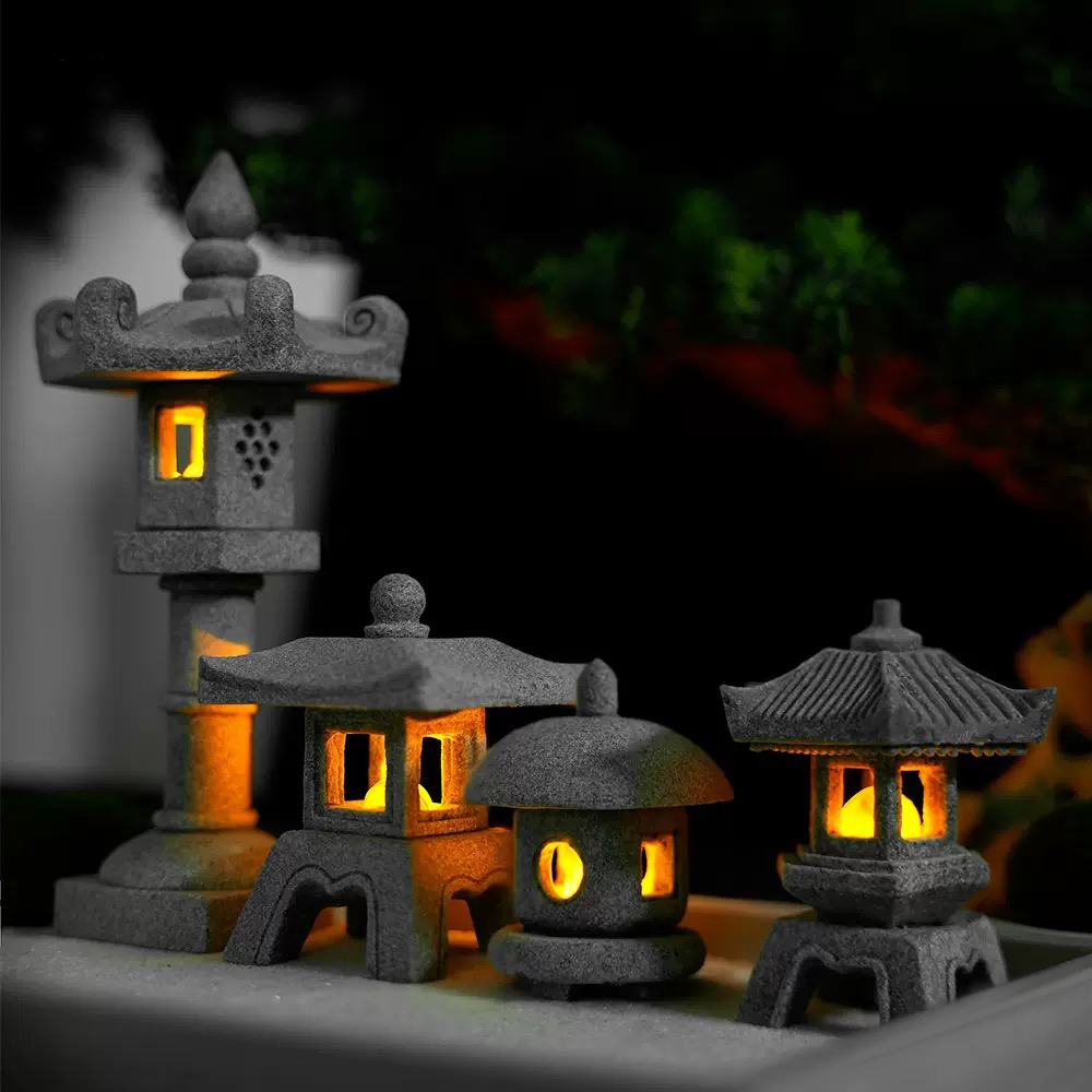 Japanese Tower Lights - Elegant Garden Decor Solutions