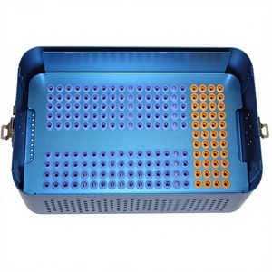 Kit orthopédique de haute qualité Bisons Wholesale : Vis pédiculaire manuelle en aluminium, tige et instrument de liaison croisée, avec étui - Product Image 1