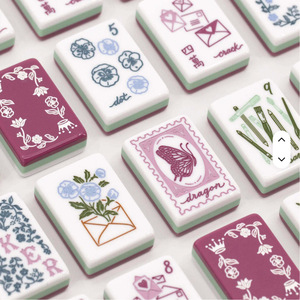 Mahjong Americano de Alta Gama, Color Morado Oscuro, con Diseño Impreso, Acrílico, para Jugar a Mano, Cartas de Entretenimiento y Ocio - Product Image 1