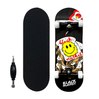 Planches de fingerboard professionnelles en gros 32mm/34mm en bois d'érable personnalisables, mini skateboards moulés par gravité