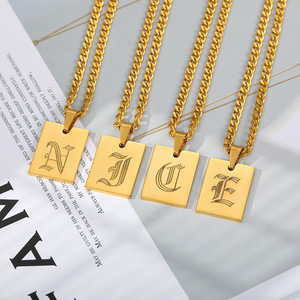 Nouvelle Chaîne de Lien Cubain <span class=keywords><strong>Initiale</strong></span> Vieil Anglais Lettre Pendentif Collier 24K Plaqué <span class=keywords><strong>Or</strong></span> Collier <span class=keywords><strong>En</strong></span> Acier Inoxydable <span class=keywords><strong>En</strong></span> Gros - Product Image 3