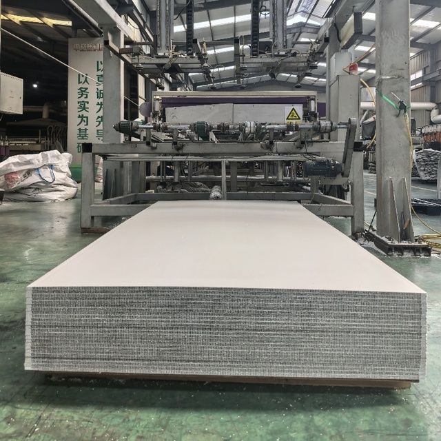 Wholesale Reusable Plastic Round Column Concrete Formwork Production Formwork /hollow Pp Plastic Formwork