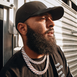 Chaîne cubaine à deux tons avec pierres en moissanite, collier audacieux pour homme, bijoux hip-hop, collier statement pour un style de mode luxueux - Product Image 1