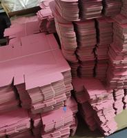 Auf Lager Luxus-Verpackung Rosa Versandkartons Matt Laminiert