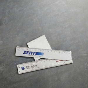 Cartes de visite personnalisées en PVC en gros, format non standard, imprimées en sérigraphie avec logo, laminées avec film plastique - Product Image 3