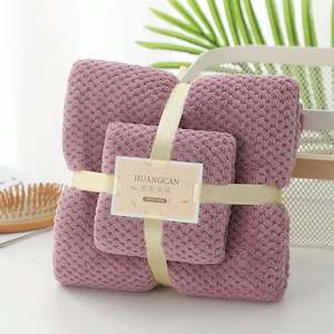 Juego de Toallas de Baño y Cara de Terciopelo de Coral de Alta Calidad I-0674, Suaves y Absorbentes, Tejidas, Venta al por Mayor de Fábrica - Product Image 2