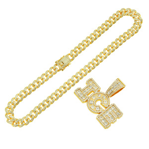 Collier Pendentif Lettre en Alliage Hiphop Exagéré Plaqué Or Personnalisé pour Hommes – Bijou Tendance Très Vendu - Product Image 6