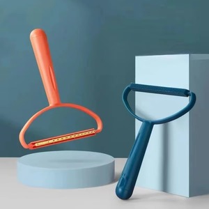 Rouleau anti-peluches portable pour vêtements, rasoir à tissu, élimine les poils d'animaux et les particules de peluches des vêtements, outil de nettoyage - Product Image 4