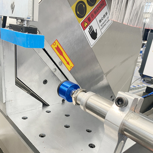 เครื่องเลื่อยตัดมุมแนวตั้งแบบแม่นยำ 45/90/135 องศา ควบคุมด้วยระบบ CNC PLC สำหรับงานอุตสาหกรรม โครงอะลูมิเนียม รองรับการตัดวัสดุ PVC - Product Image 3