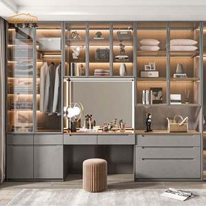 Armoire de chambre à coucher moderne en bois massif sur mesure, placard de luxe pour chambre à coucher, armoire sur mesure, dressing - Product Image 1