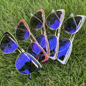 Lunettes de soleil photochromiques anti-lumière bleue pour femmes, monture en métal, lunettes de mode, lunettes photochromiques pour femmes, luxe, durables, montures de lunettes 2026 - Product Image 4