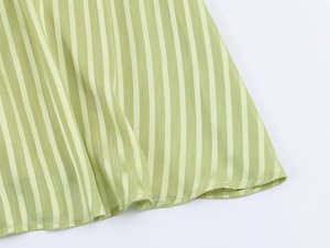 Abito Midi <span class=keywords><strong>da</strong></span> <span class=keywords><strong>Donna</strong></span> in Raso a Righe Personalizzato Primavera 2026, con Cintura Avvolgente e Bottoni Frontali, Maniche Lunghe, OEM/ODM <span class=keywords><strong>da</strong></span> Fabbrica Cinese - Product Image 6