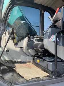 Excavadora de cadenas Kobelco SK260 usada en buen estado para exportación - Product Image 3