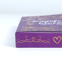 Impression de livres de romances à bords pulvérisés, couverture souple personnalisée, reliure parfaite, couverture dorée, couleur intégrale, service d'édition