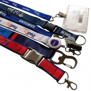 China Wholesale Multi Tool Safety Promotional Items Metal Plate Carabiner Short <b>Lanyard</b> Keychain - Product Image 2