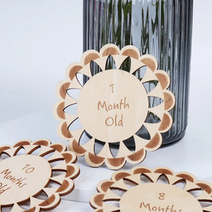 En stock : cartes mensuelles de croissance pour bébé en bois, accessoires photo pour enregistrer les étapes importantes de bébé. - Product Image 3