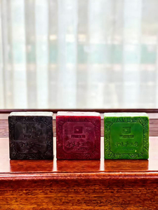 Saponetta Naturale Fatta a Mano - Olio d'Oliva, Olio di Artemisia Argyi e Glicerina per Uso Quotidiano Delicato - Product Image 2