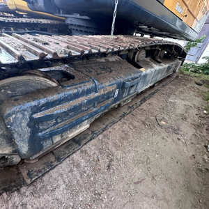 Excavatrice coréenne d'occasion originale Hyundai 305 R305LC-9 capacité de 30 tonnes pelleteuse sur chenilles 305lc-7 305lc-9 Stock d'occasion - Product Image 5