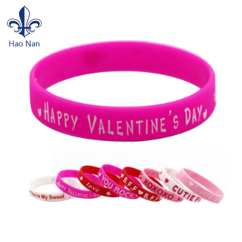 Personalized Rubber Luminous Custom Logo Bracelet Wristband Silicone Bracelet Suitable for Multiple Crowds of Sizes