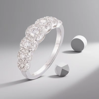 Bague en argent Moissanite Bague en argent 925 empilable avec diamant pour femme Bague de mariage circulaire blanche incrustée de Moissanite