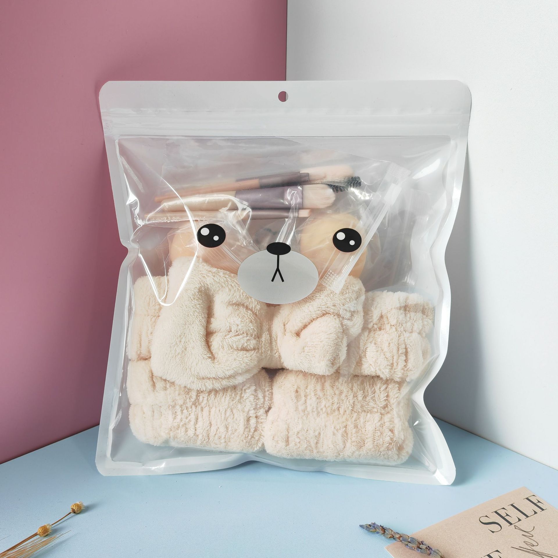 Ensemble d'œufs de maquillage kaki clair de 13 pièces avec sac à fermeture éclair
